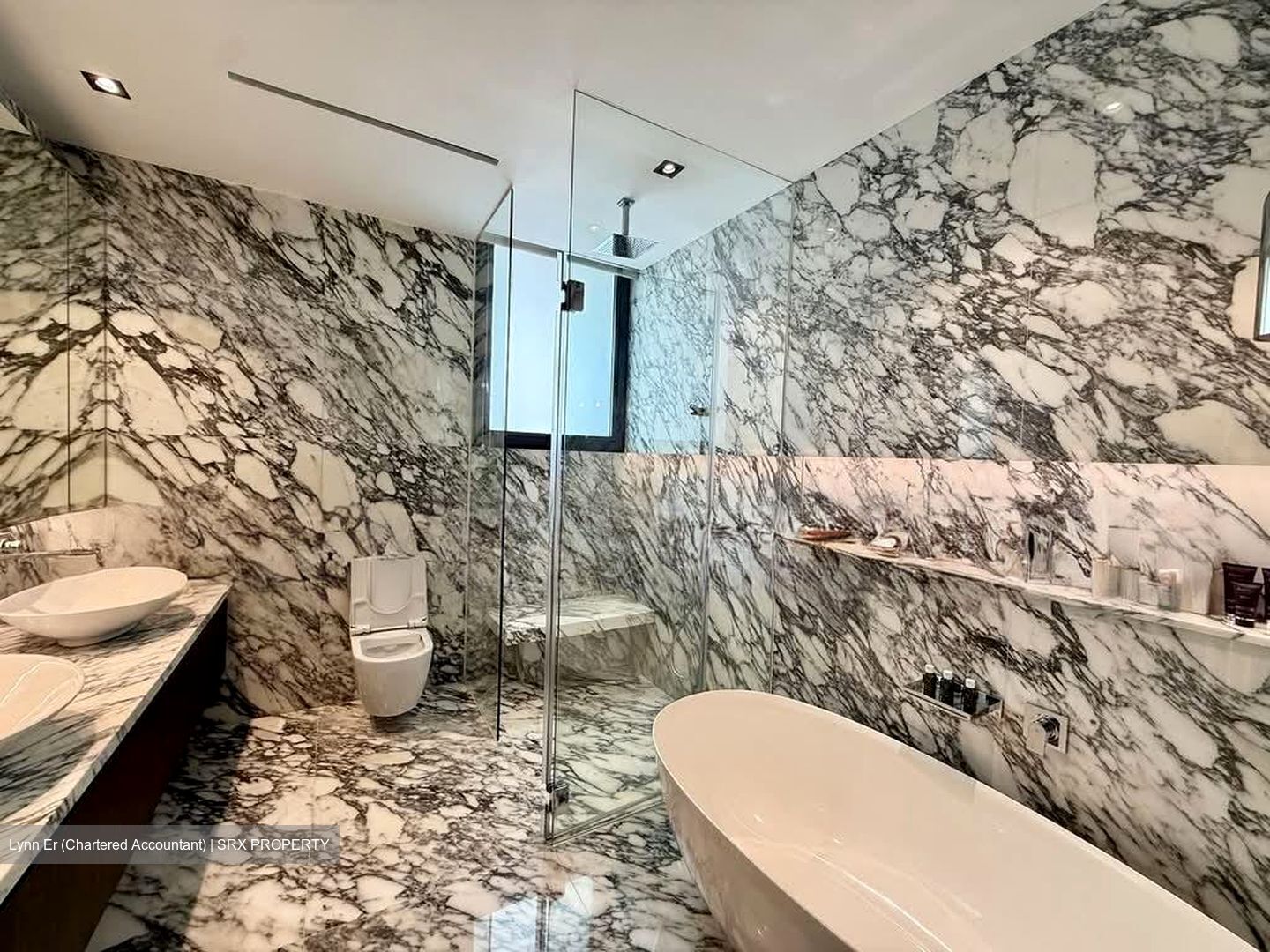 Tampines Road (D19), Semi-Detached #584915971